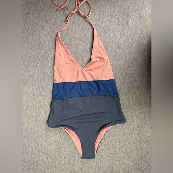Tavik Chase Madewell Colorblock One Piece Women's Sm. Moderate Coverage Swimwear - Picture 2 of 8